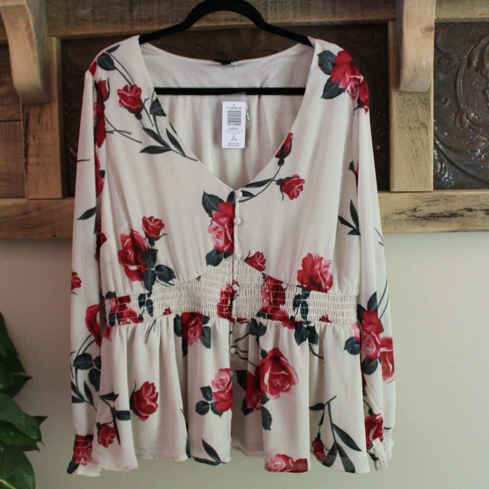 NWT Torrid Chiffon Button Front Floral Smocked Waist Blouse size 2X